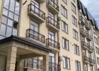Продам 2-ком. квартиру, 90 м2, Дагестан, Башкирская улица, 3