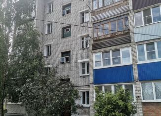 Продажа 2-ком. квартиры, 50.3 м2, Елец, Рязано-Уральская улица, 52Б