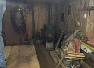 Продажа гаража, 10 м2, Киров, улица Горького, 35