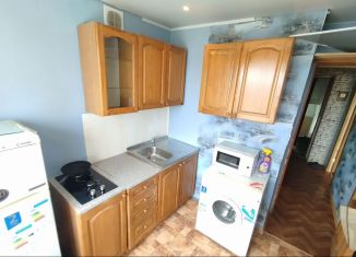 Продается 1-комнатная квартира, 30 м2, Кольчугино, улица 50 лет СССР, 8