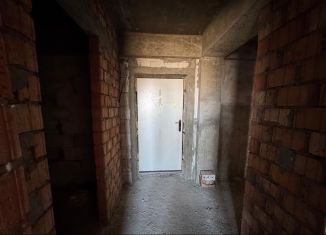 Продаю двухкомнатную квартиру, 90 м2, Дагестан, проспект Насрутдинова, 173