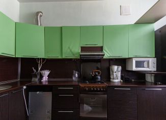 Продам двухкомнатную квартиру, 59.5 м2, Псков, Октябрьский проспект, 29