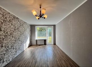 Продается 3-ком. квартира, 59 м2, Люберцы, улица Космонавтов, 13