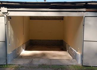 Продаю гараж, 18 м2, Санкт-Петербург, улица Фучика, 6к2А