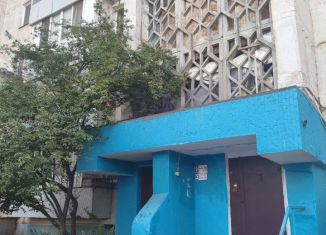 Сдаю 2-ком. квартиру, 47 м2, Саки, Набережная улица, 5