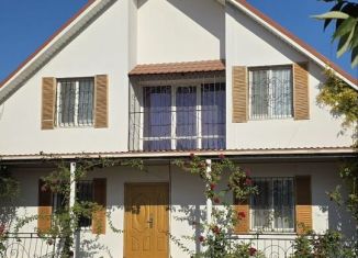 Сдаю в аренду дом, 200 м2, Крым, улица Амет-Хана Султана, 35