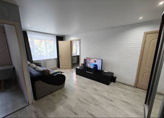 Продам двухкомнатную квартиру, 44.3 м2, Североморск, улица Сгибнева, 2