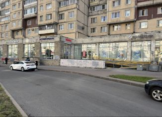 Продаю помещение свободного назначения, 160 м2, Санкт-Петербург, Невский район, проспект Большевиков, 3