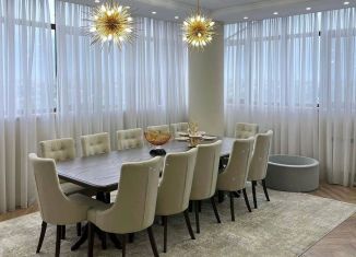 Продажа 3-ком. квартиры, 113 м2, Сочи, Первомайская улица, 13, микрорайон Центральный