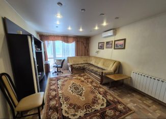 Продам 2-комнатную квартиру, 47.3 м2, Углич, микрорайон Мирный, 22