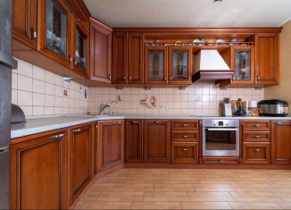 Продам трехкомнатную квартиру, 141.3 м2, Сочи, улица Яна Фабрициуса, 2/9А, микрорайон Яна Фабрициуса