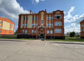 Продается 1-комнатная квартира, 37.3 м2, Арск, улица Строителей, 3