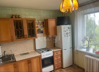 Продается трехкомнатная квартира, 65.6 м2, Балашов, улица Орджоникидзе, 13Б