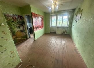 Продается однокомнатная квартира, 31.5 м2, Реж, улица Космонавтов, 1