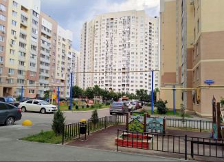 Сдаю 1-комнатную квартиру, 41 м2, Саратов, Новоузенская улица, 200Д