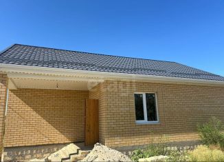 Продам дом, 79.4 м2, Калмыкия, улица Славы, 10