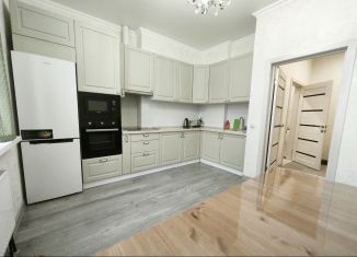 Сдается в аренду 1-ком. квартира, 40.6 м2, Уфа, Коммунистическая улица, 11