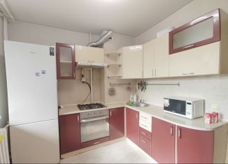 Сдается однокомнатная квартира, 42 м2, Республика Башкортостан, улица Мусы Джалиля, 74