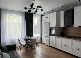 Сдам 2-комнатную квартиру, 65 м2, Санкт-Петербург, Кондратьевский проспект, 1