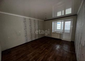 Продам 2-комнатную квартиру, 50 м2, Кумертау, улица Машиностроителей, 7