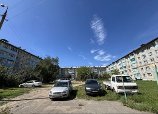 Продажа трехкомнатной квартиры, 60 м2, Шелехов, 4-й микрорайон, 64