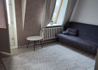 Продается 1-ком. квартира, 47.5 м2, Елабуга, проспект Нефтяников, 35