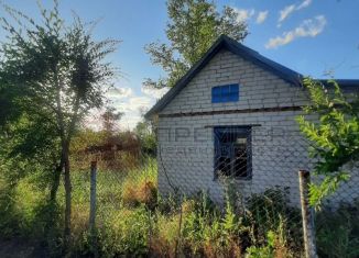 Продам дачу, 30 м2, Волгоград