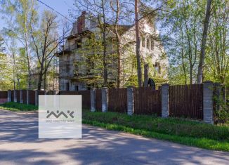 Продам дом, 550 м2, Санкт-Петербург, Раздельный проспект, 13