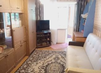 Продам 2-ком. квартиру, 46 м2, Новомосковск, Профсоюзная улица, 4