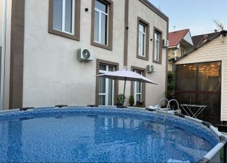 Сдаю в аренду дом, 24 м2, Сириус, Камышовая улица, 31