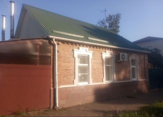 Сдам в аренду дом, 55 м2, Армавир, улица Карла Маркса