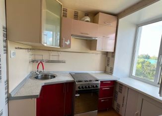 Продам двухкомнатную квартиру, 43.5 м2, Коряжма, проспект Ленина, 32