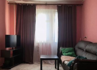 Продам 2-комнатную квартиру, 45.1 м2, Ишимбай, улица Чкалова, 1