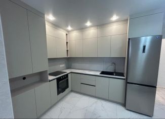 Продается 2-ком. квартира, 54 м2, Астрахань, улица Трофимова, 10, ЖК Центральный