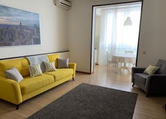 Сдаю в аренду 2-комнатную квартиру, 60 м2, Краснодар, улица Кубанская Набережная, 37/11, микрорайон Центральный