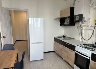 Сдаю в аренду однокомнатную квартиру, 37 м2, Республика Башкортостан, Столбовая улица, 35/1