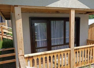 Сдается дом, 18 м2, рабочий поселок Листвянка, улица Гудина, 57