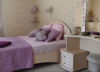 Сдаю в аренду 1-ком. квартиру, 48.3 м2, Хабаровск, переулок Пилотов, 10