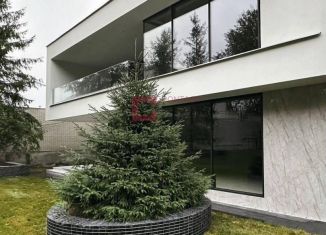 Продаю дом, 560 м2, деревня Немчиново, улица Сетунька