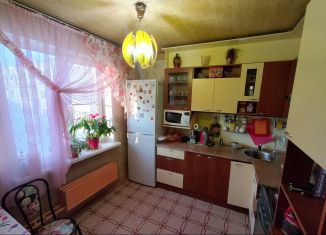 Продам 3-ком. квартиру, 68 м2, Сыктывкар, улица Малышева, 16, район Орбита