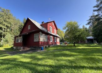 Сдам дом, 100 м2, Санкт-Петербург, Выборгская улица, 2А