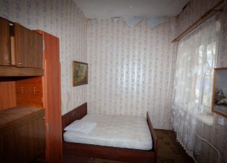 Продается 1-ком. квартира, 22 м2, Малая Вишера, улица 1 Мая, 1