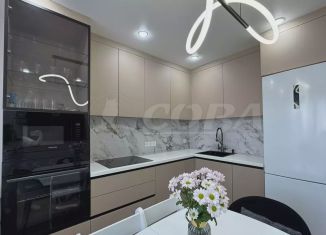 Продаю 3-комнатную квартиру, 87 м2, Тюмень, ЖК Пятый квартал, улица Монтажников, 42А