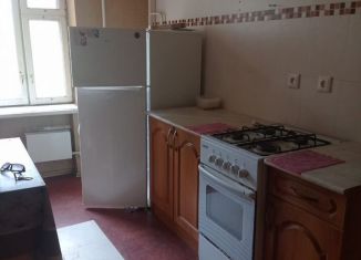 Сдается в аренду трехкомнатная квартира, 70 м2, Краснодар, улица Стасова, 115/1, микрорайон Черемушки