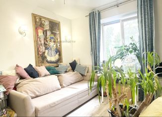 Продаю 2-комнатную квартиру, 52.8 м2, Петергоф, Санкт-Петербургский проспект, 52