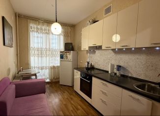 Продам 1-комнатную квартиру, 36.9 м2, Пермь, Холмогорская улица, 4Г, ЖК Авиатор