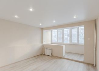 Продам квартиру студию, 21 м2, Тюмень, улица Республики, 239