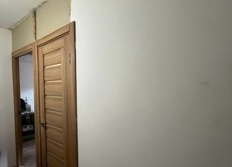 Продаю 1-комнатную квартиру, 32 м2, Салават, улица Калинина, 20