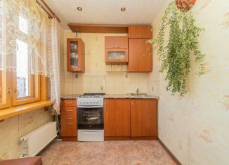 Продаю 2-ком. квартиру, 38 м2, Пермь, улица Генерала Панфилова