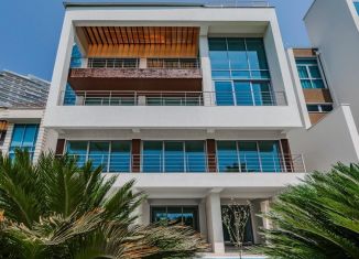 Продаю коттедж, 968 м2, Сочи, Курортный проспект, 105/2